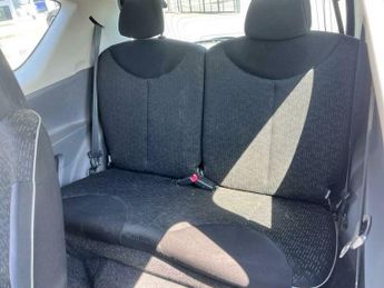 Peugeot 107 1.0 12V Urban 2 Tronic Euro 5 3dr