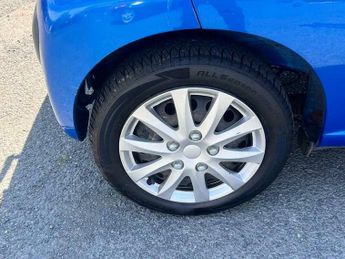 Peugeot 107 1.0 12V Urban 2 Tronic Euro 5 3dr