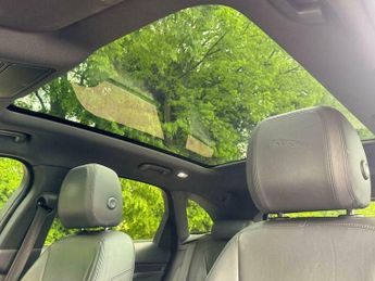 Jaguar F-Pace 2.0 D180 Portfolio Auto AWD Euro 6 (s/s) 5dr