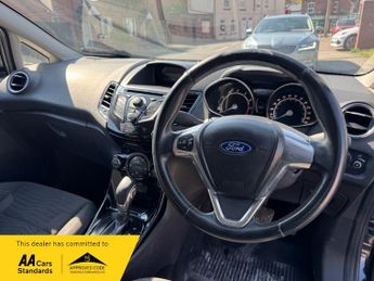 Ford Fiesta 1.6 Zetec Powershift Euro 5 5dr