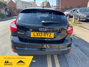 Ford Focus 1.6 Zetec Powershift Euro 5 5dr
