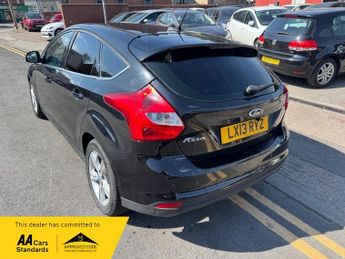 Ford Focus 1.6 Zetec Powershift Euro 5 5dr