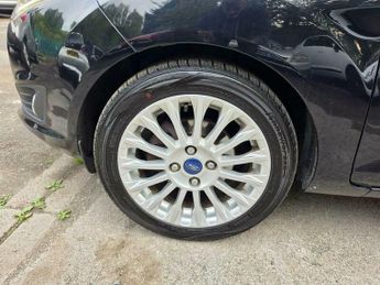 Ford Fiesta 1.0T EcoBoost Titanium Powershift Euro 5 5dr