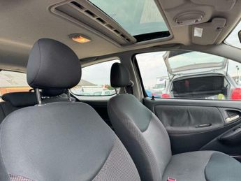 Toyota Yaris 1.3 VVT-i T Spirit 3dr