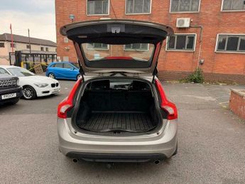 Volvo V60 2.4 D5 SE Lux Nav Geartronic Euro 5 5dr