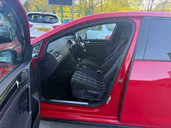 Volkswagen Golf 2.0 TDI BlueMotion Tech GTD DSG Euro 6 (s/s) 5dr