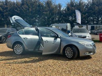 Vauxhall Insignia 2.0 CDTi SRi Nav Auto Euro 5 5dr