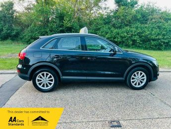 Audi Q3 2.0 TFSI SE S Tronic quattro Euro 5 (s/s) 5dr