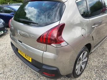 Peugeot 3008 BLUE HDI S/S ALLURE