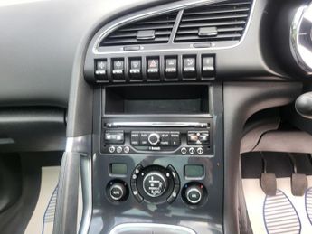 Peugeot 3008 BLUE HDI S/S ALLURE