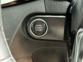 Kia Ceed 1.6 GDi 8.9kWh 3 DCT Euro 6 (s/s) 5dr