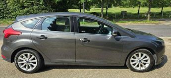 Ford Focus 1.0T EcoBoost Titanium Auto Euro 6 (s/s) 5dr