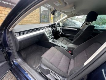 Volkswagen Passat SE BUSINESS TDI BLUEMOTION TECH DSG