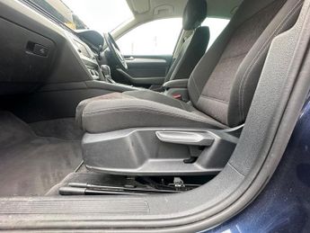 Volkswagen Passat SE BUSINESS TDI BLUEMOTION TECH DSG
