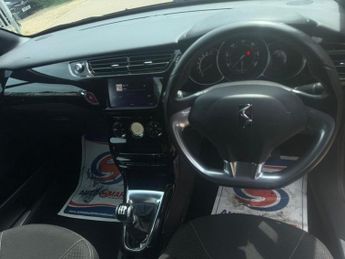 DS AUTOMOBILES 3 1.2 PureTech Connected Chic Hatchback 3dr Petrol Manual Euro 6 (
