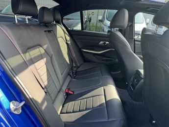 BMW 3 SERIES 2.0 330e 12kWh M Sport Auto Euro 6 (s/s) 4dr