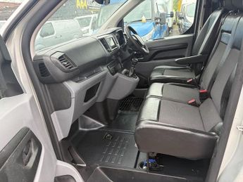 Peugeot Expert PEUGEOT EXPERT LONG WHEELBASE WITH AIRCON TWIN SIDE DOORS. 6,950