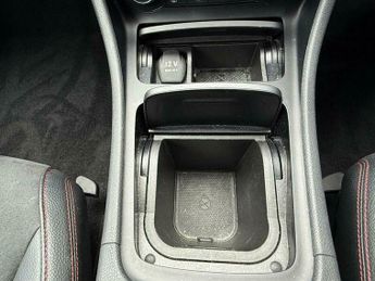 Mercedes-Benz CLA 2.1 CLA220 CDI AMG Sport Coupe 7G-DCT Euro 6 (s/s) 4dr