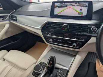BMW 5 SERIES 520d M SPORT