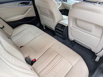 BMW 5 SERIES 520d M SPORT