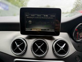 Mercedes-Benz CLA 2.1 CLA220d AMG Line Shooting Brake 7G-DCT 4MATIC Euro 6 (s/s) 5