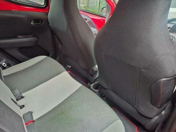 Toyota AYGO 1.0 VVT-i x-style x-shift Euro 6 5dr