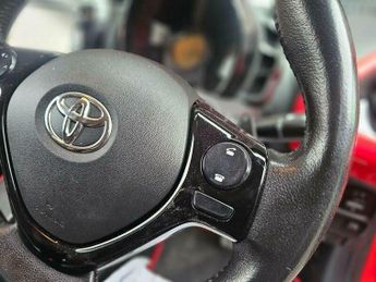 Toyota AYGO 1.0 VVT-i x-style x-shift Euro 6 5dr