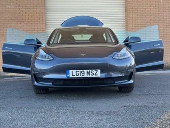 Tesla Model 3 Standard Range Plus Auto RWD 4dr