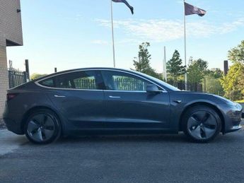 Tesla Model 3 Standard Range Plus Auto RWD 4dr
