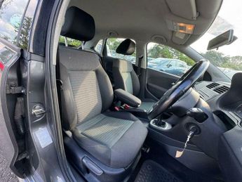 Volkswagen Polo SEL TDI