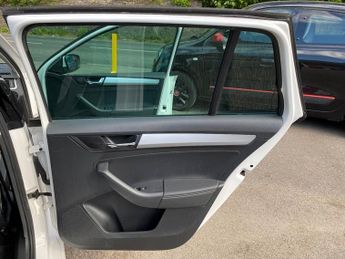 Skoda Rapid SPACEBACK SE TECH TSI 1.0cc Two Owners.