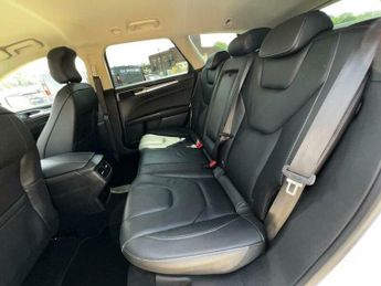 Ford Mondeo 2.0 TDCi Titanium Powershift Euro 6 (s/s) 5dr