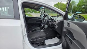 Chevrolet Aveo LT
