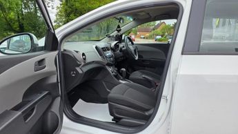 Chevrolet Aveo LT