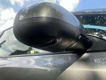 Nissan Leaf 30kWh Tekna Auto 5dr