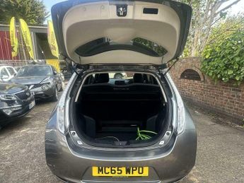 Nissan Leaf 30kWh Tekna Auto 5dr