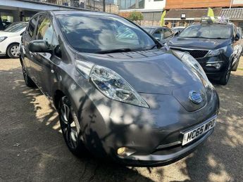 Nissan Leaf 30kWh Tekna Auto 5dr