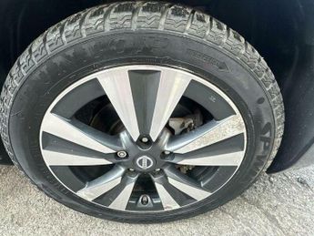 Nissan Leaf 30kWh Tekna Auto 5dr