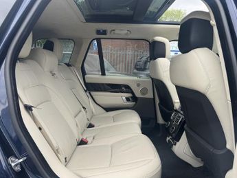 Land Rover Range Rover 3.0 SD V6 Westminster SUV 5dr Diesel Auto 4WD Euro 6 (s/s) (275 