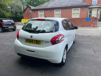 Peugeot 208 1.2 VTi PureTech Active Euro 5 5dr