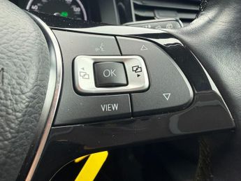 Volkswagen Polo SE TSI DSG