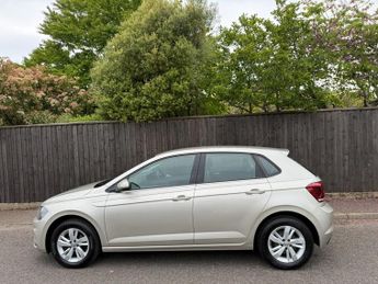 Volkswagen Polo SE TSI DSG