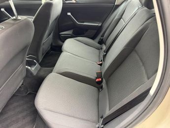 Volkswagen Polo SE TSI DSG