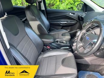 Ford Kuga TITANIUM TDCI automatic