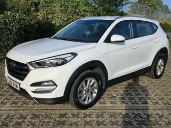 Hyundai Tucson 1.7 CRDi Blue Drive SE Euro 6 (s/s) 5dr