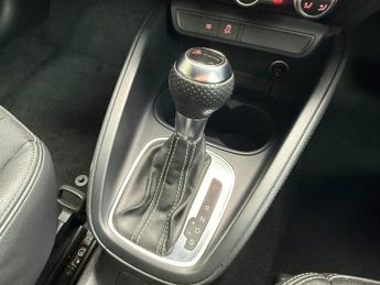 Audi A1 SPORTBACK TFSI S LINE