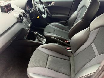 Audi A1 SPORTBACK TFSI S LINE