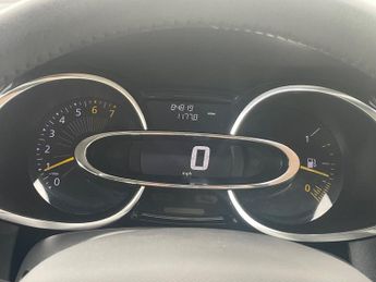 Renault Clio 1.2 16V Dynamique MediaNav Hatchback 5dr Petrol Manual Euro 5 (7