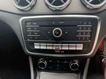 Mercedes-Benz C Class 1.6 GLA180 Urban Edition SUV 5dr Petrol 7G-DCT Euro 6 (s/s) (122