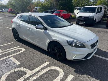 Volvo V40 D2 R-DESIGN